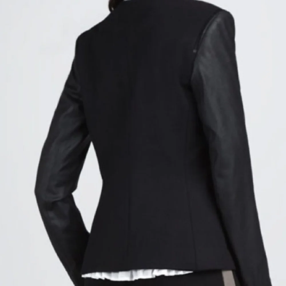 NWOT Black THEORY Leather Blazer Zipper Detail Jacket Open Front Pockets S Small - Picture 2 of 12